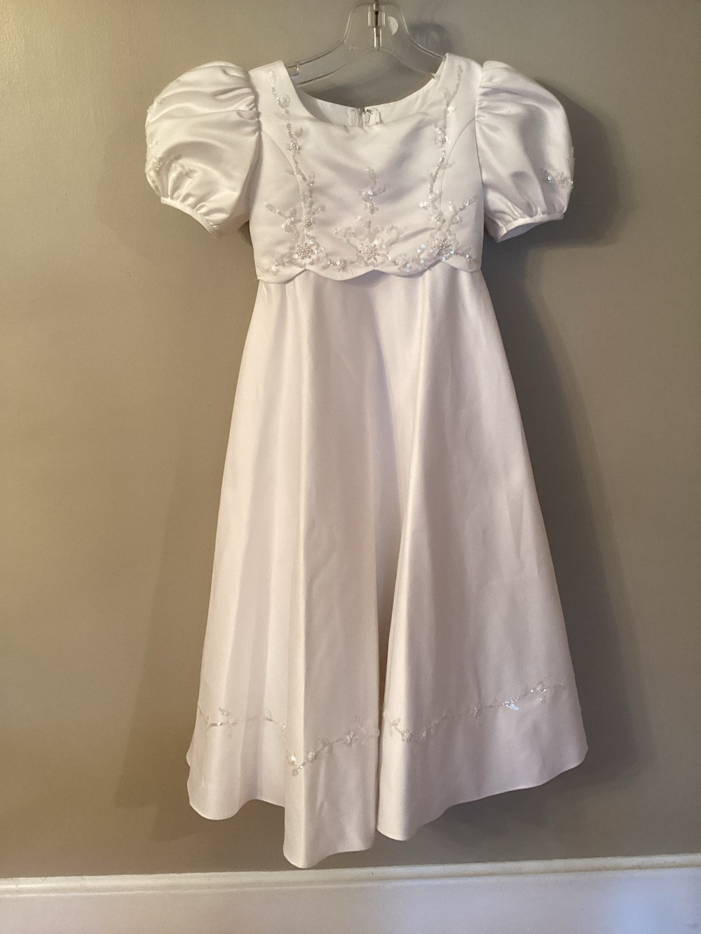EDEN BRIDAL sz 5 SATIN SHORT SLEEVE JR BRIDESMAID FLOWER GIRL DRESS